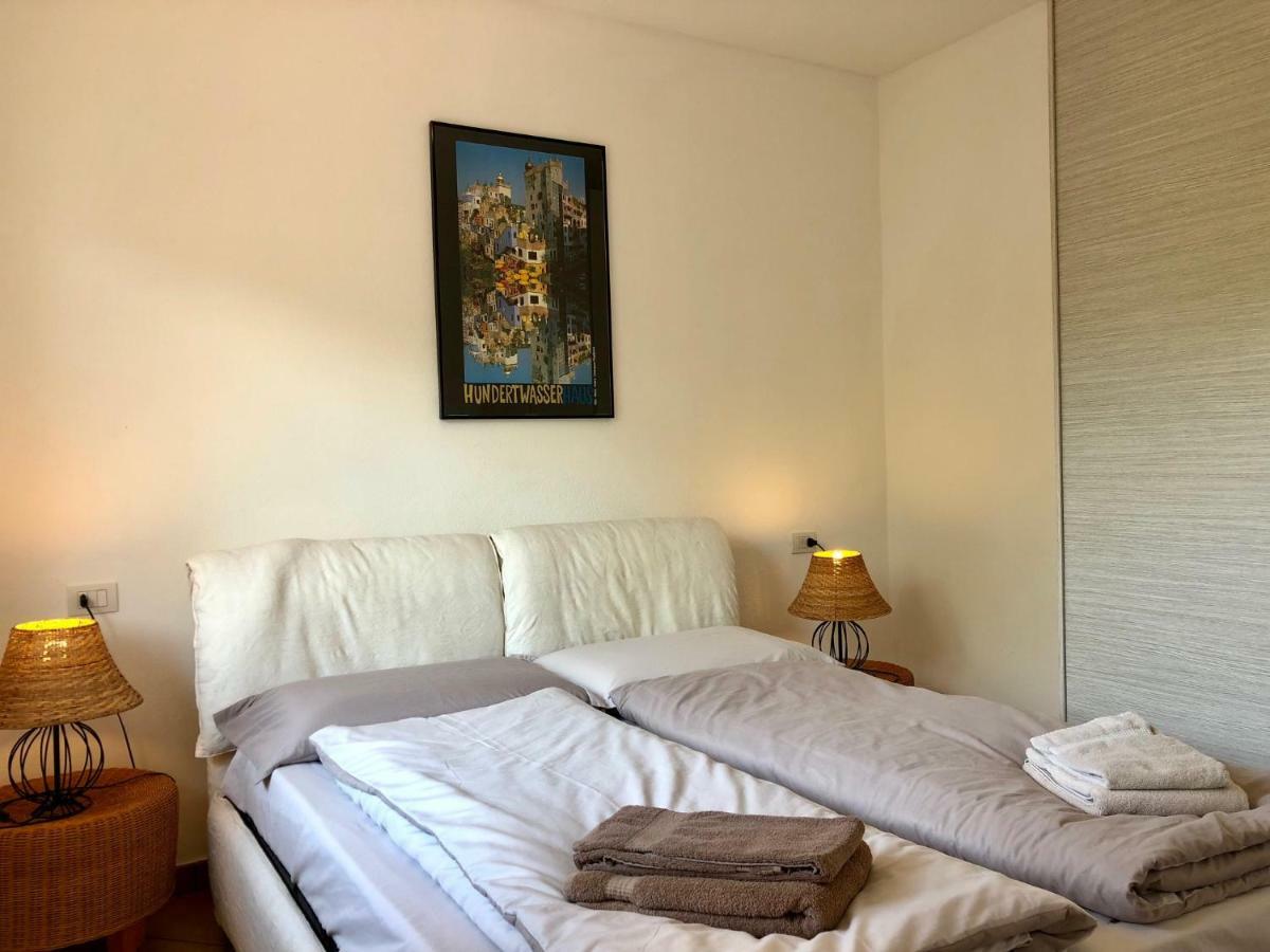 Residenza Ai Ronchi 1 2 6 Aparthotel Maccagno Exteriör bild