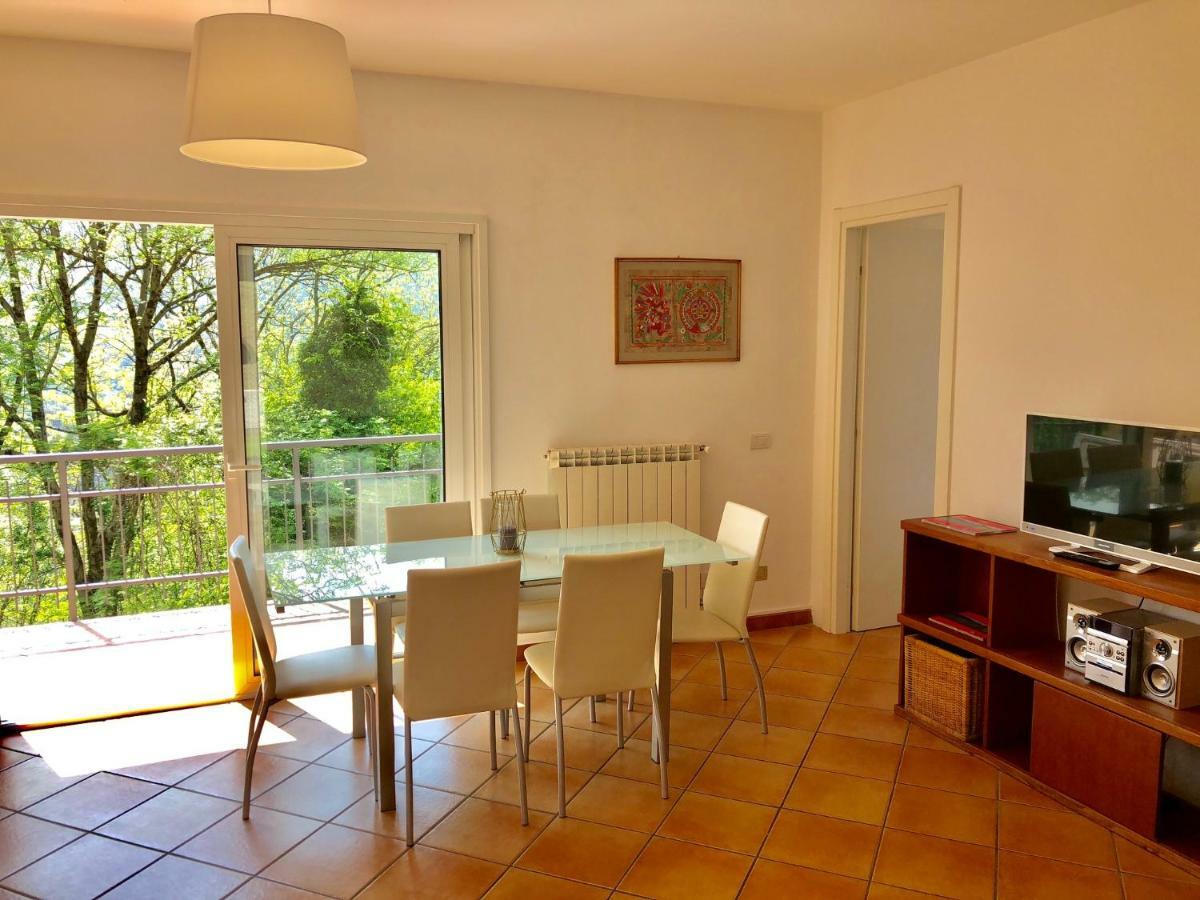 Residenza Ai Ronchi 1 2 6 Aparthotel Maccagno Exteriör bild